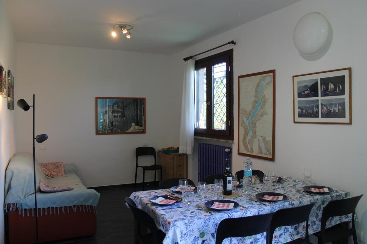 Casa Vacanze Tana Della Volpe إيسبرا المظهر الخارجي الصورة