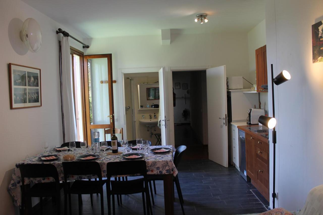 Casa Vacanze Tana Della Volpe إيسبرا المظهر الخارجي الصورة